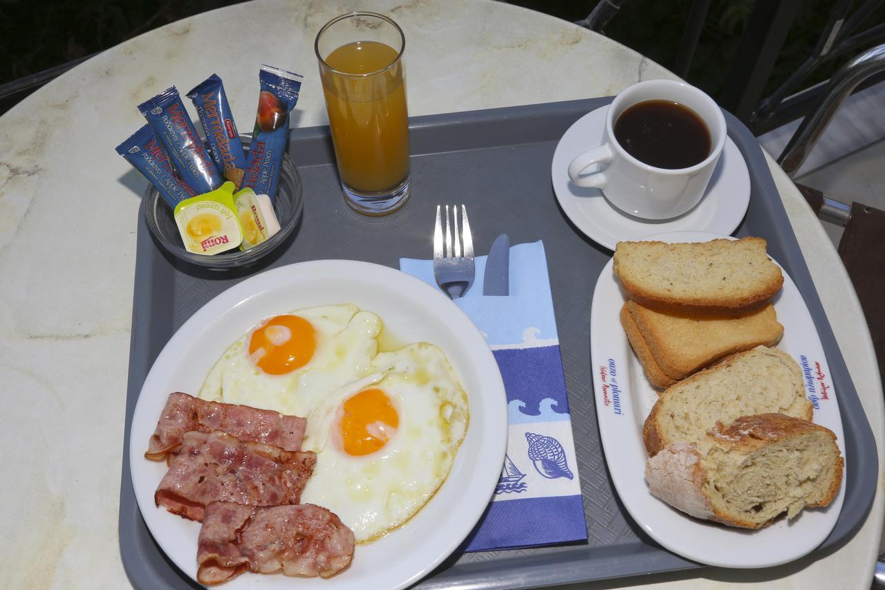 Coral Hotel Plomári Kültér fotó
