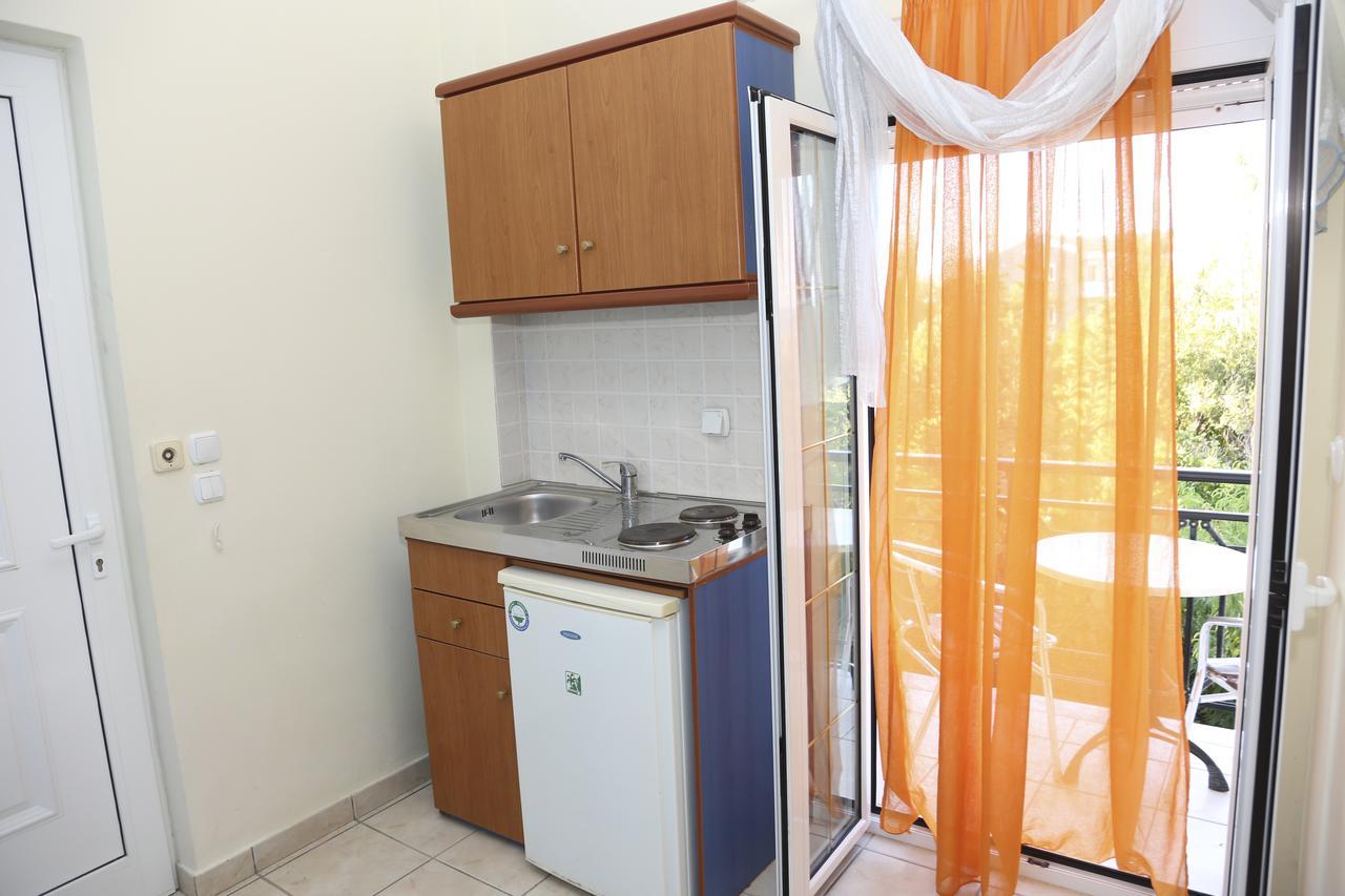 Coral Hotel Plomári Kültér fotó